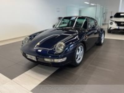 Porsche 911 Coup&eacute; Carrera 4 del 1995 usata a Pordenone