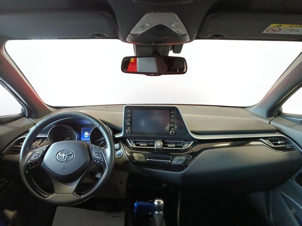 Toyota Toyota C-HR usata a Monza e Brianza (9)
