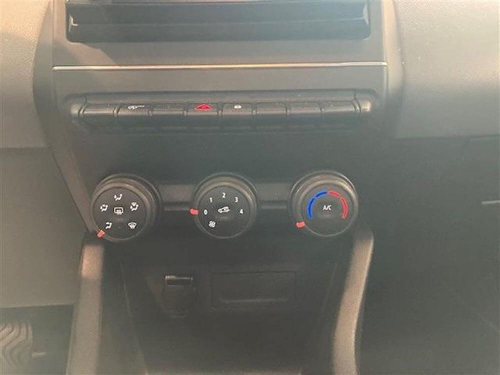 Renault Clio usata a Cremona (8)
