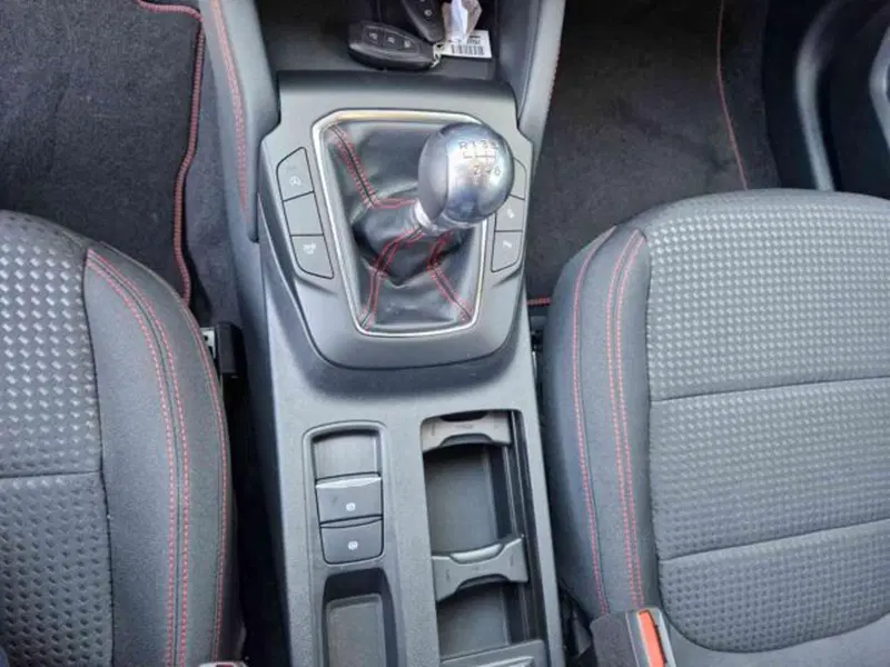 Ford Kuga nuova a Bologna (13)