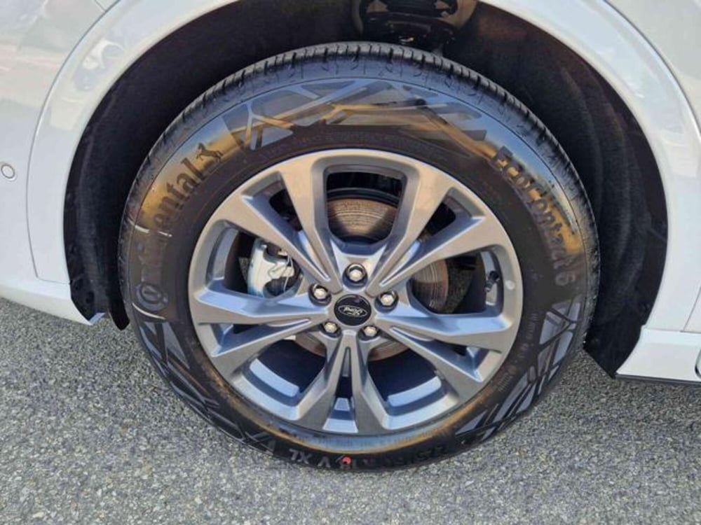 Ford Kuga nuova a Bologna (17)
