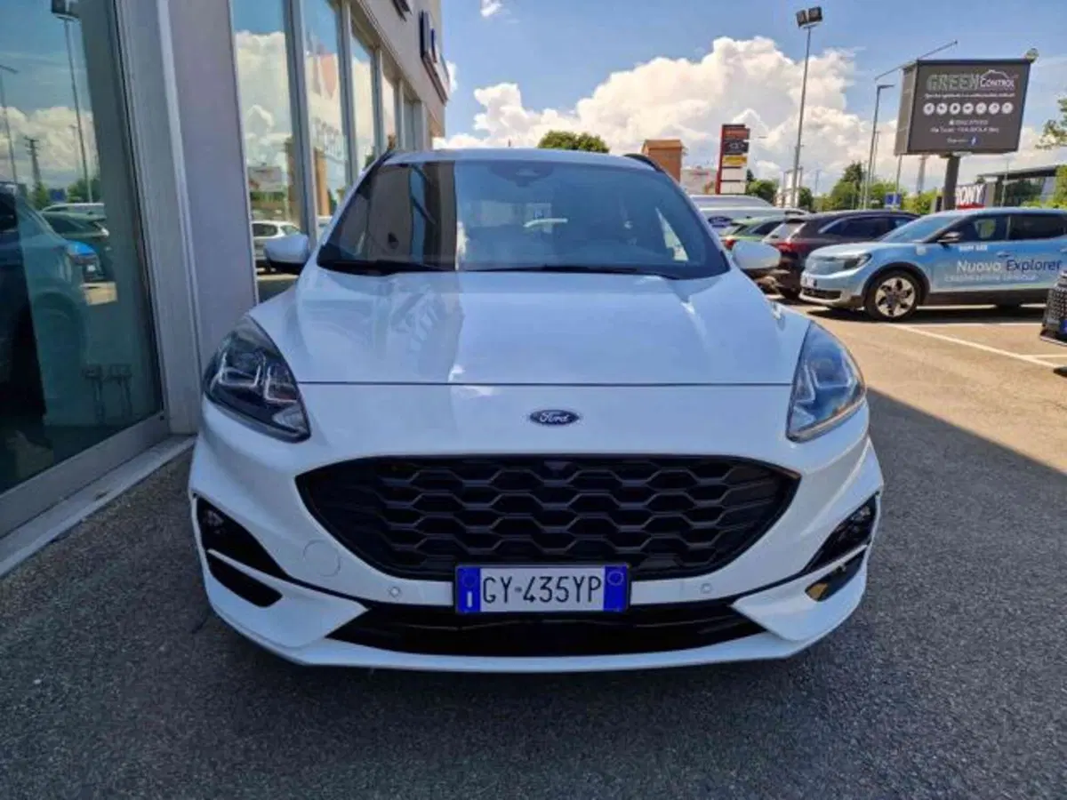 Ford Kuga nuova a Bologna (2)