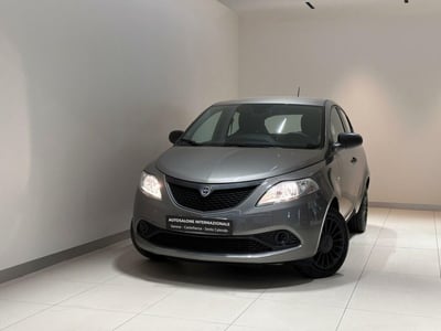 Lancia Ypsilon 1.0 FireFly 5 porte S&amp;S Hybrid Gold Plus del 2020 usata a Varese