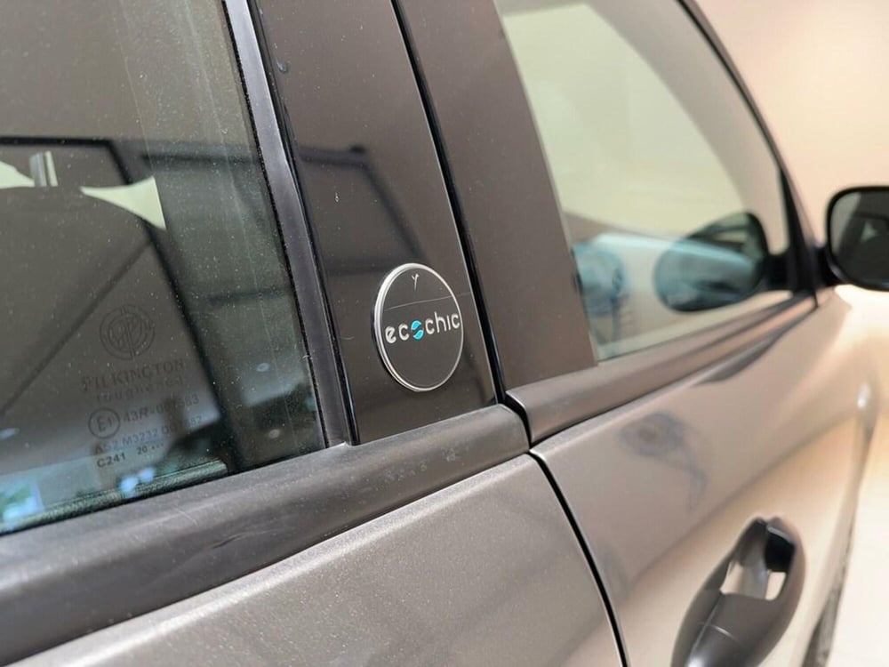 Lancia Ypsilon usata a Varese (12)