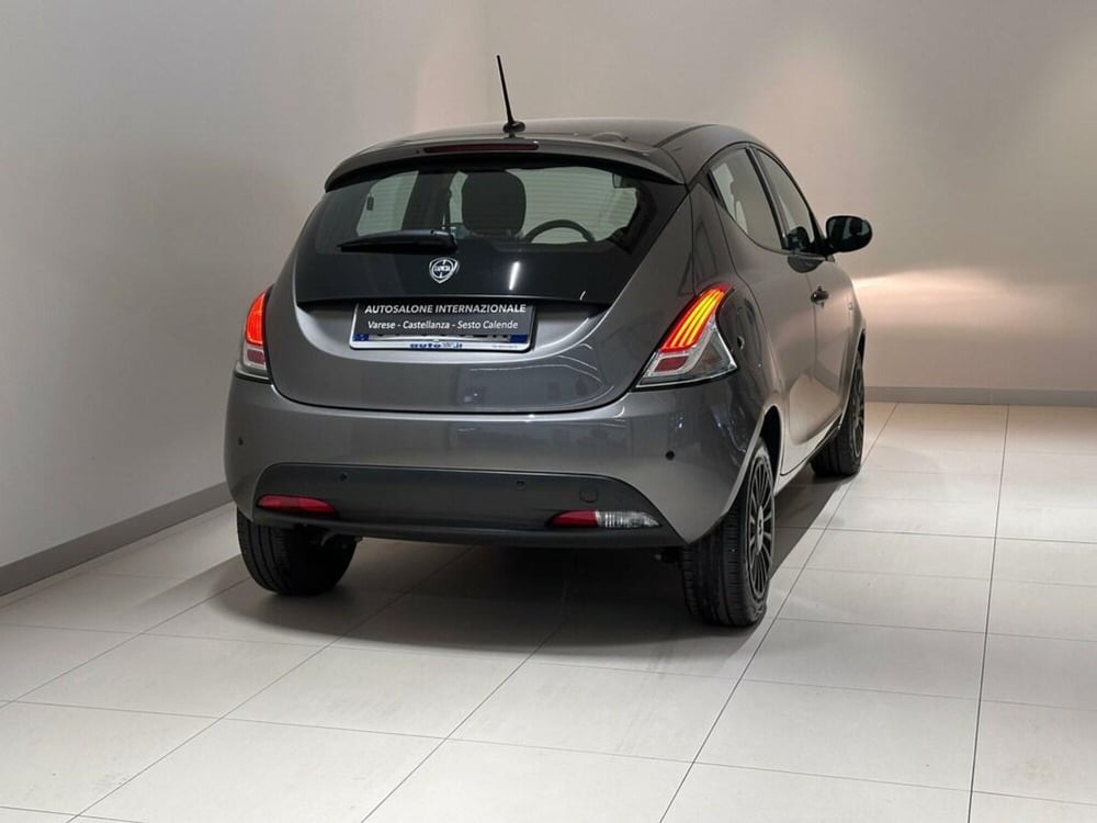 Lancia Ypsilon usata a Varese (2)