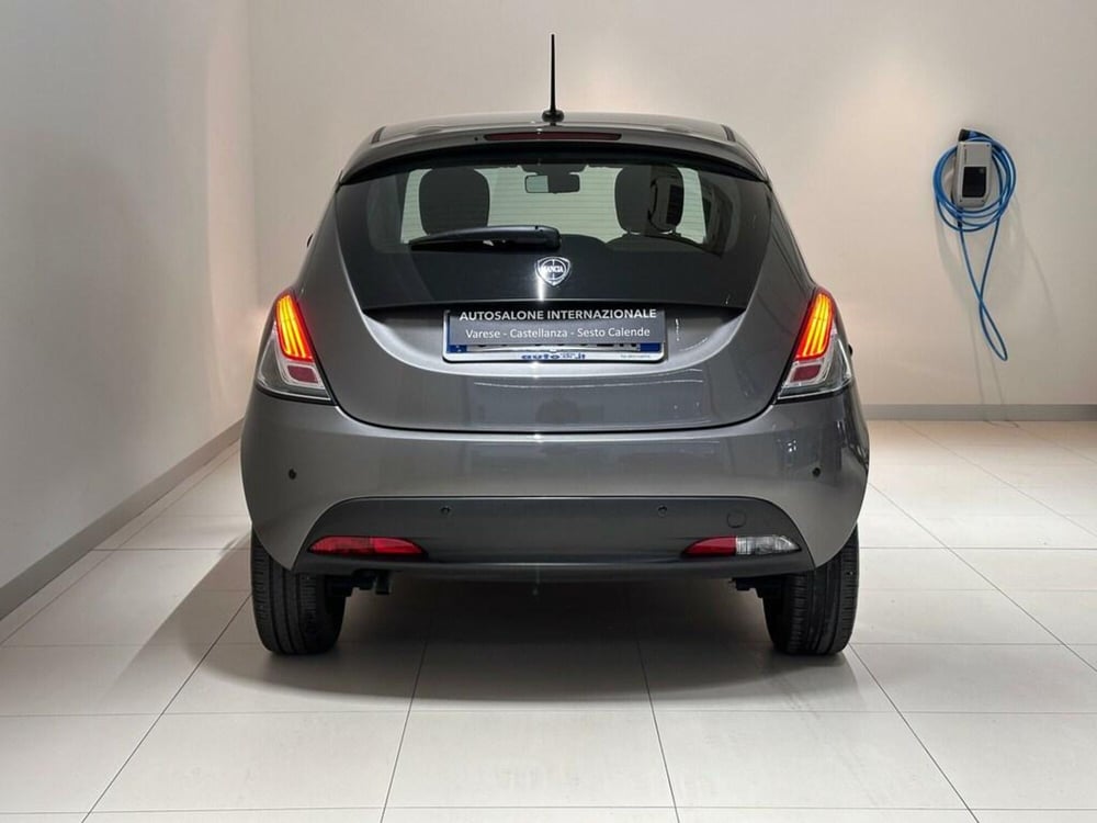 Lancia Ypsilon usata a Varese (7)