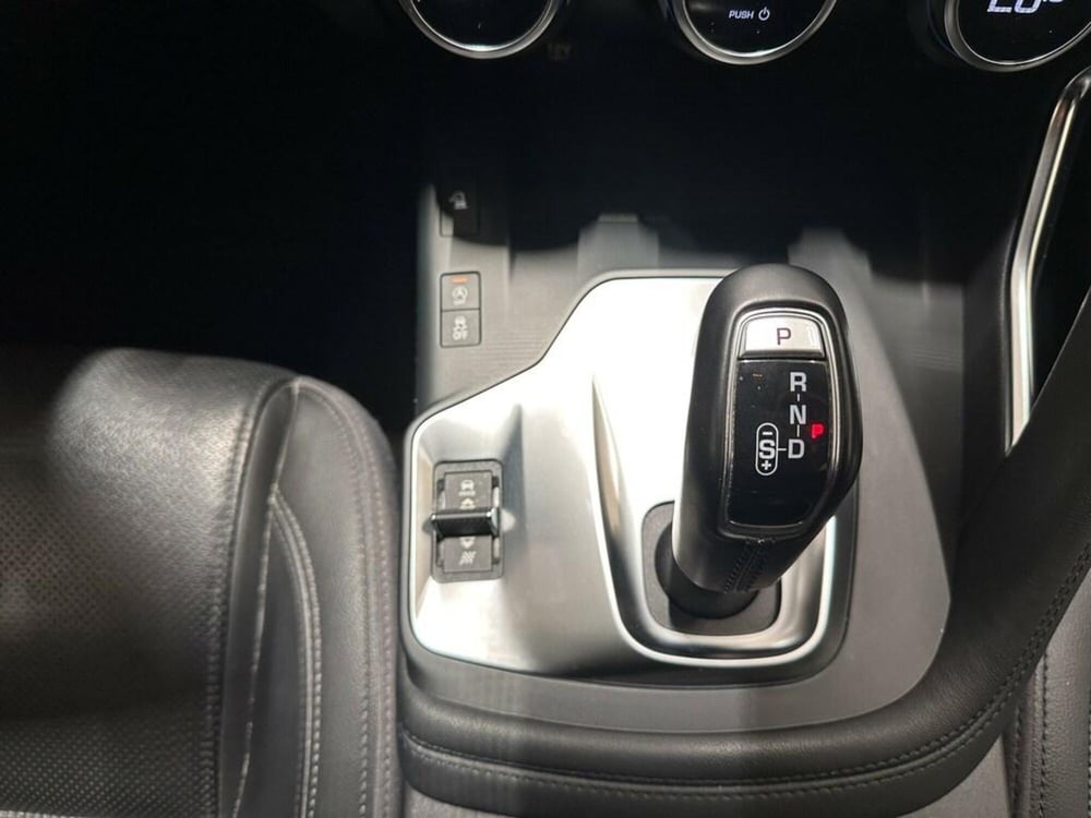 Jaguar E-Pace usata a Varese (13)