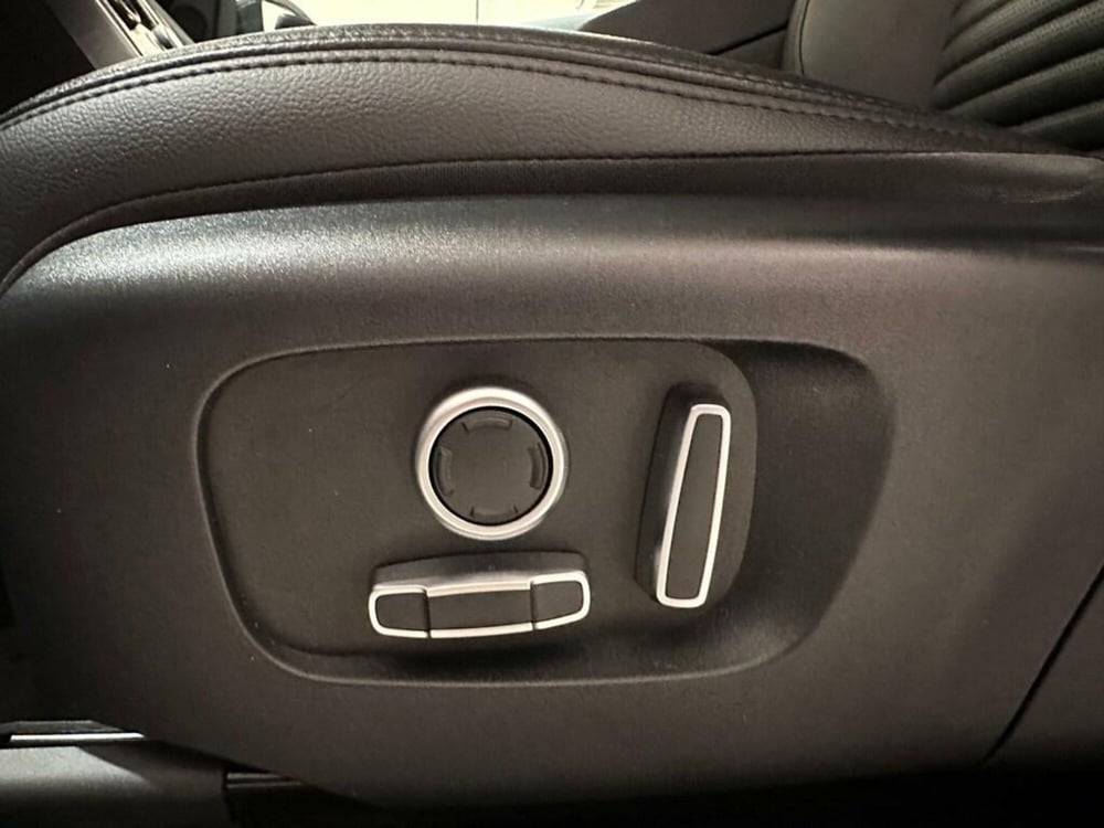 Land Rover Discovery Sport usata a Varese (14)