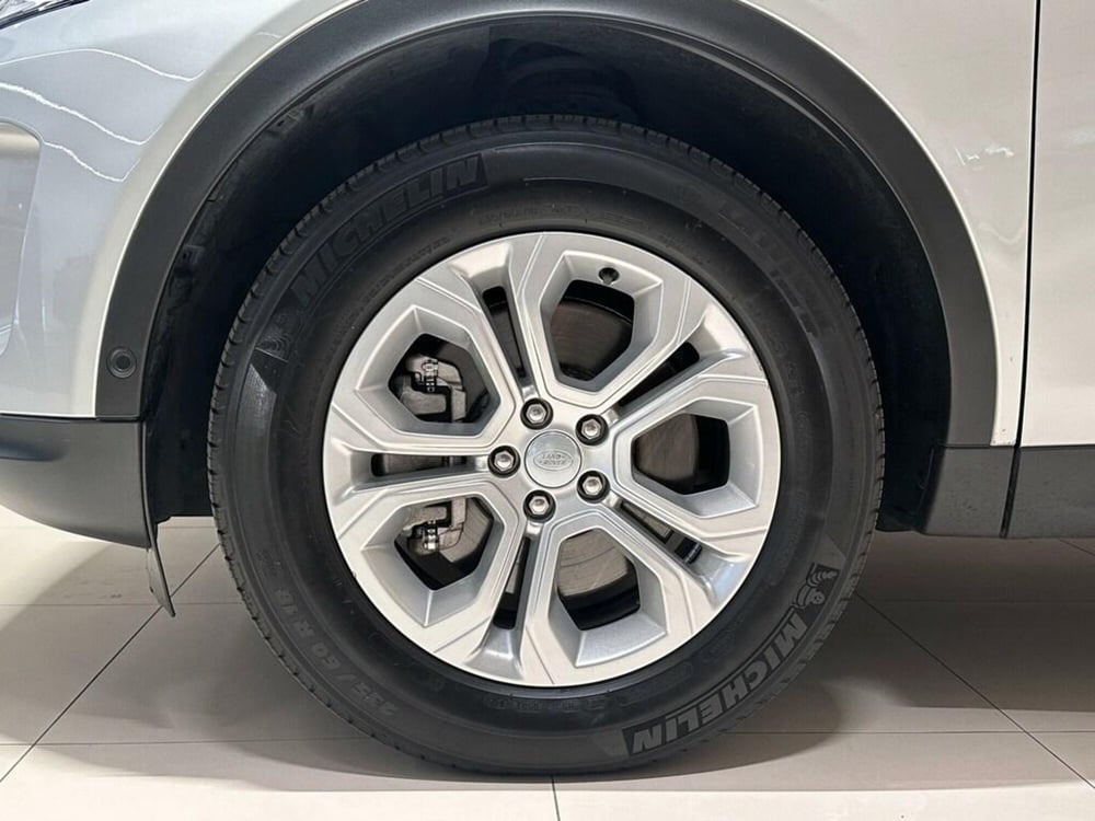 Land Rover Discovery Sport usata a Varese (9)