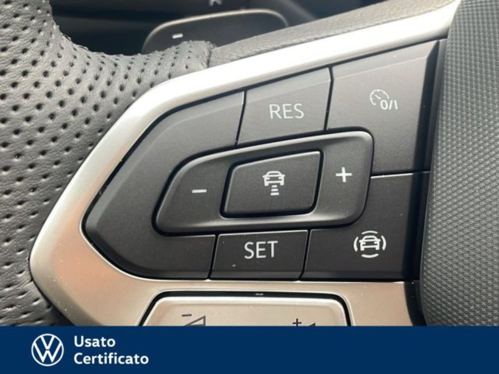 Volkswagen T-Roc nuova a Vicenza (13)
