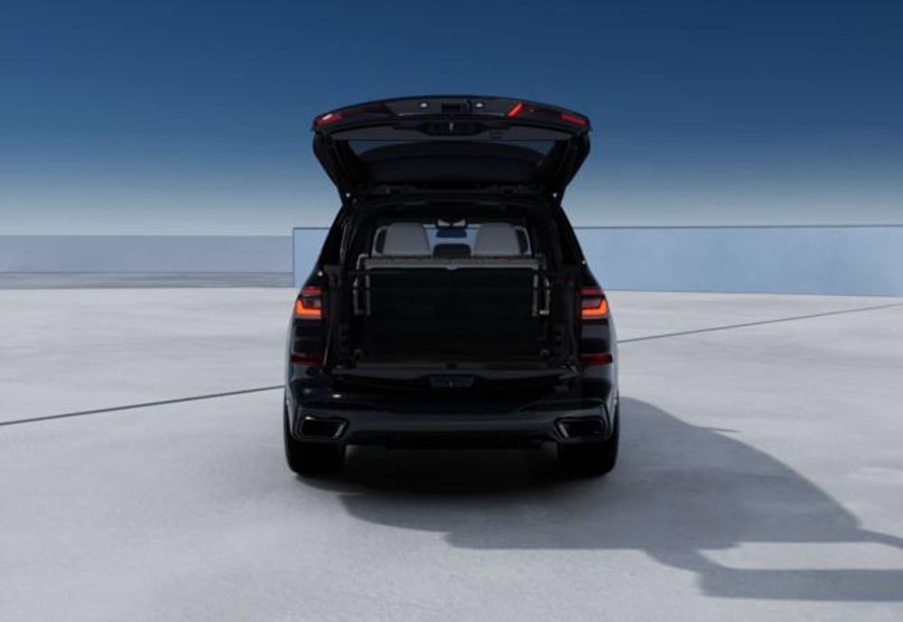 BMW X7 nuova a Modena (6)