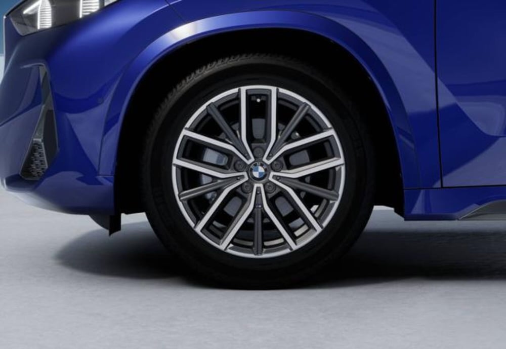 BMW X1 nuova a Modena (8)