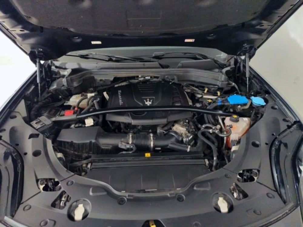 Maserati Grecale usata a Modena (15)