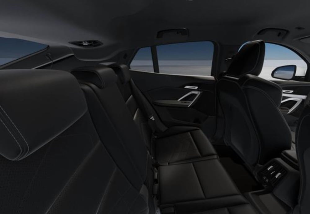 BMW X2 nuova a Modena (13)