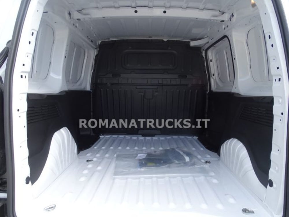 Peugeot Partner Furgone nuova a Roma (8)