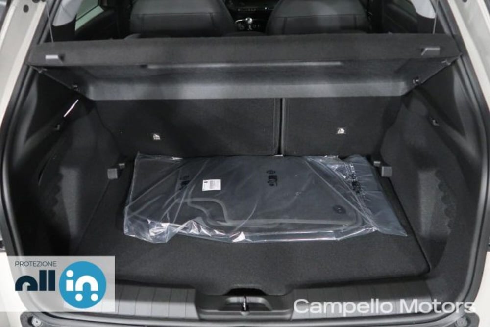 Jeep Avenger nuova a Venezia (19)