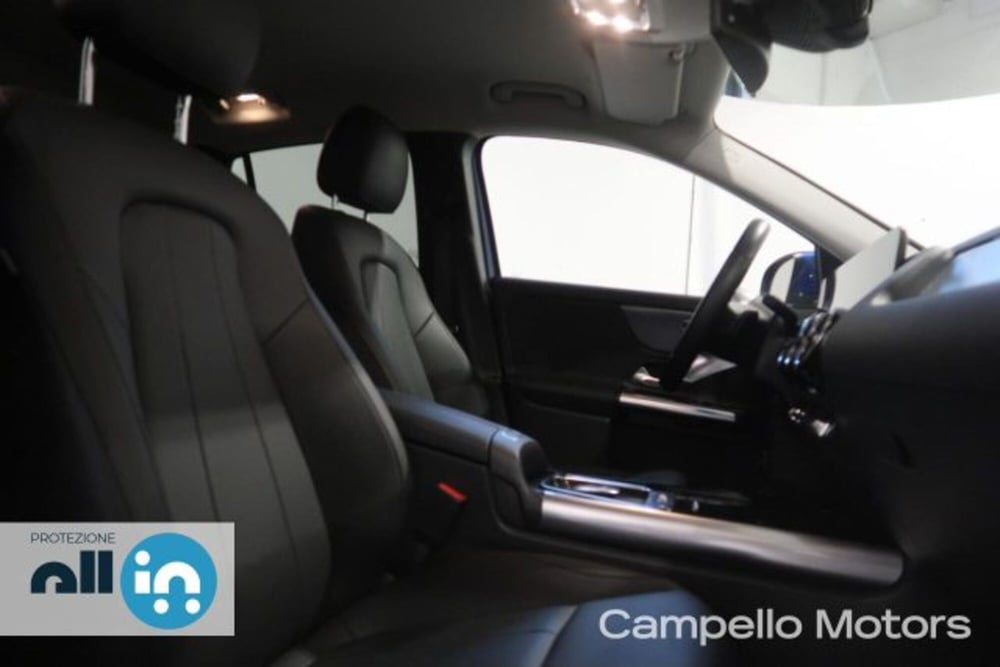 Mercedes-Benz GLA SUV usata a Venezia (15)