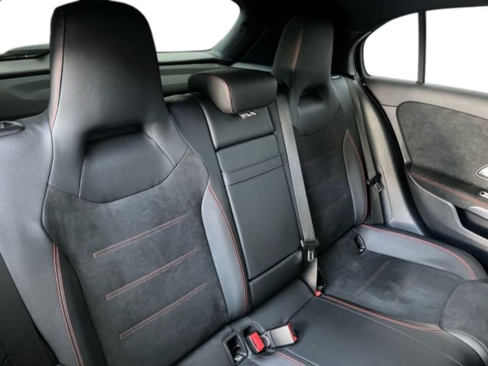 Mercedes-Benz Classe A Sedan nuova a Verona (16)