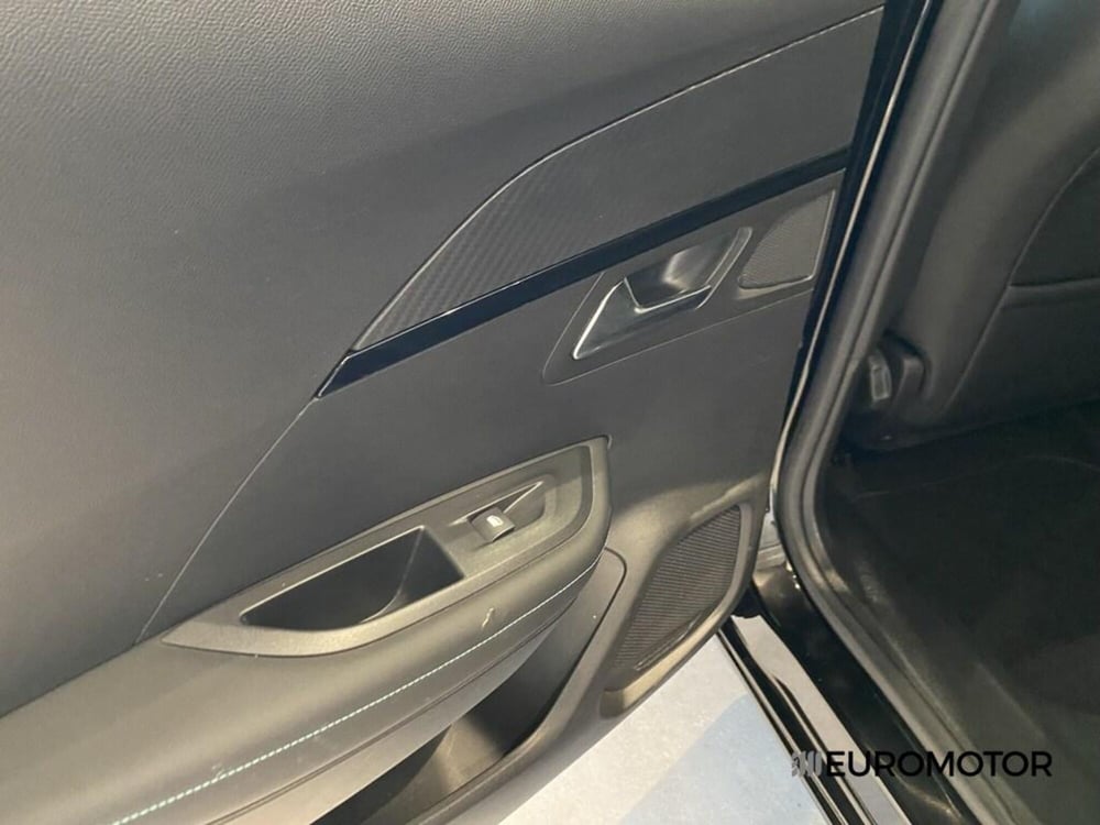Peugeot 2008 usata a Bari (14)