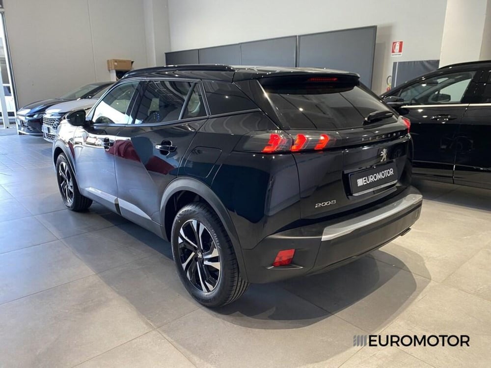 Peugeot 2008 usata a Bari (8)