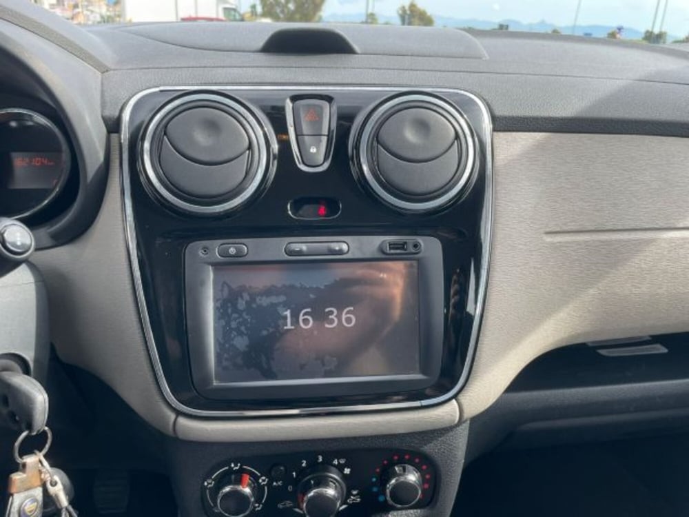 Dacia Lodgy usata a Sassari (12)