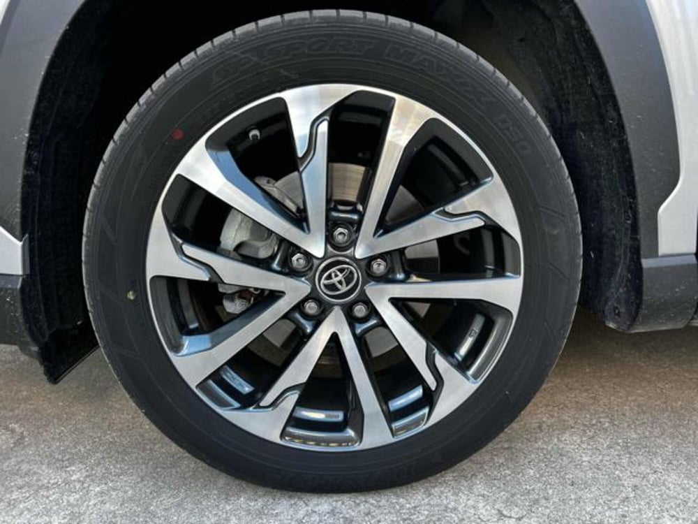 Toyota Corolla Cross Hybrid usata a Sassari (9)