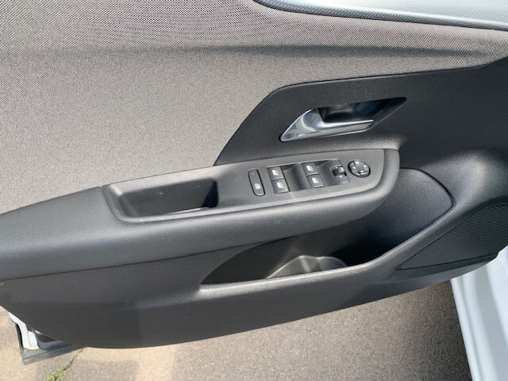 Opel Mokka usata a Catania (17)