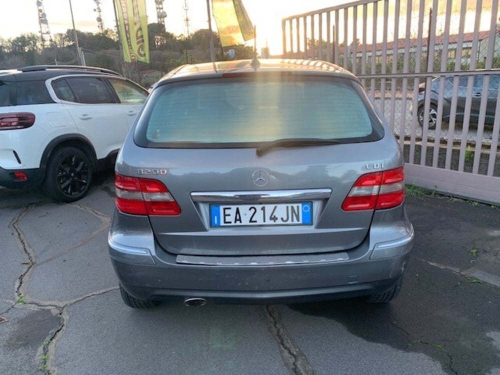 Mercedes-Benz Classe B usata a Catania (4)