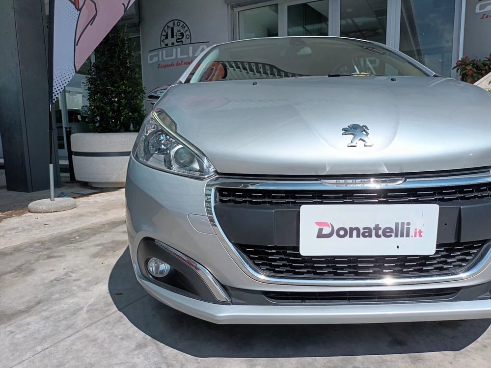 Peugeot 208 usata a Bari (20)
