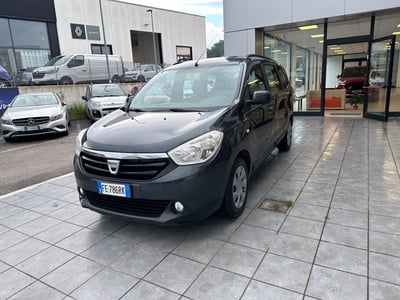 Dacia Lodgy 1.5 dCi 8V 110CV Start&amp;Stop 7 posti Laur&eacute;ate del 2016 usata a Ceccano