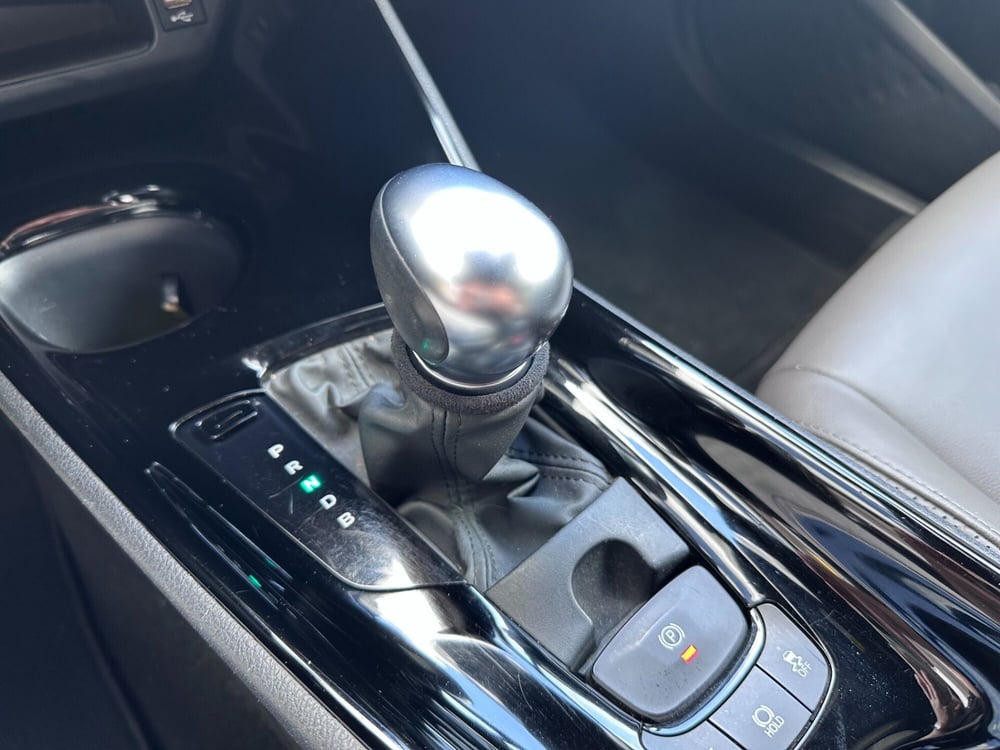 Toyota Toyota C-HR usata a Frosinone (4)