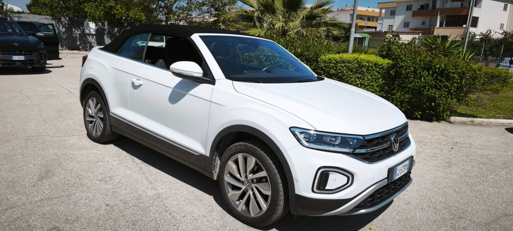 Volkswagen T-Roc Cabrio usata a Foggia (6)