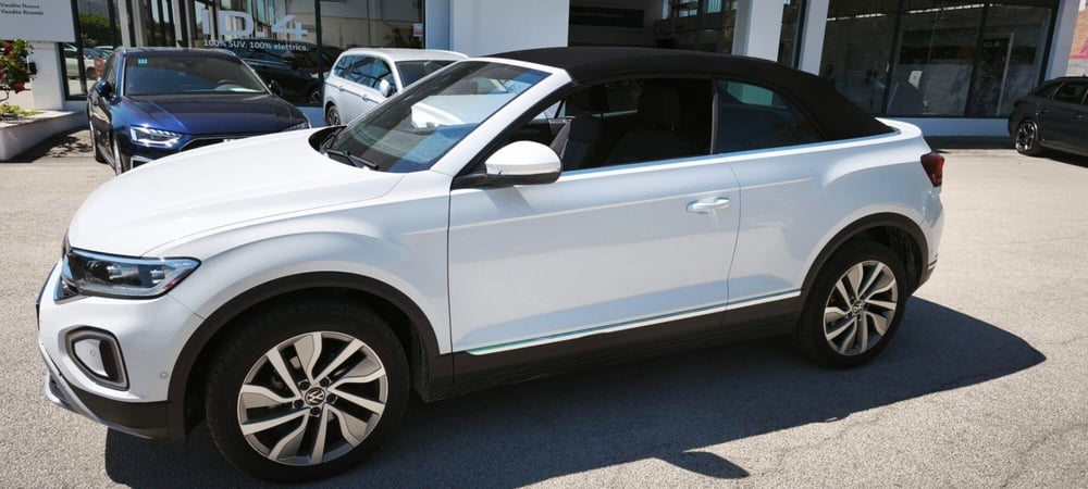 Volkswagen T-Roc Cabrio usata a Foggia (7)