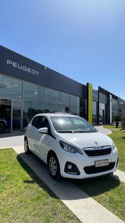 Peugeot 108 68 5 porte Active del 2015 usata a Olbia