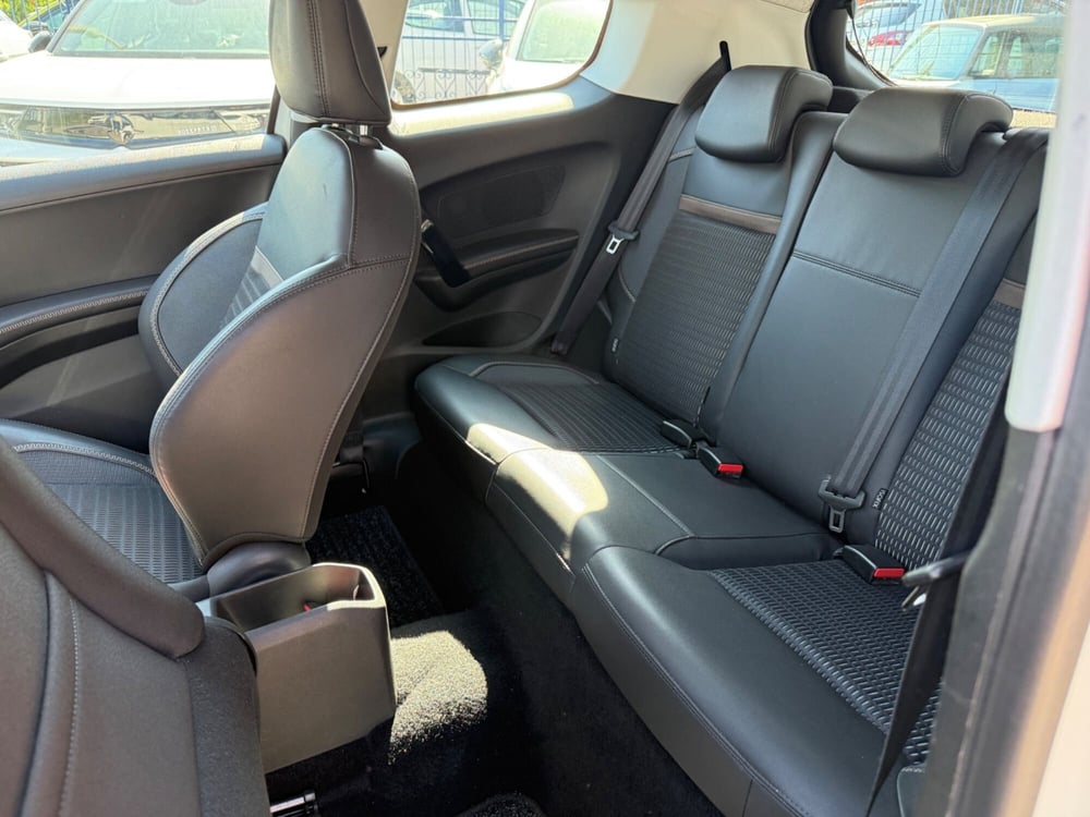 Peugeot 208 usata a Roma (12)