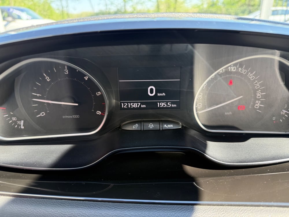 Peugeot 208 usata a Roma (15)