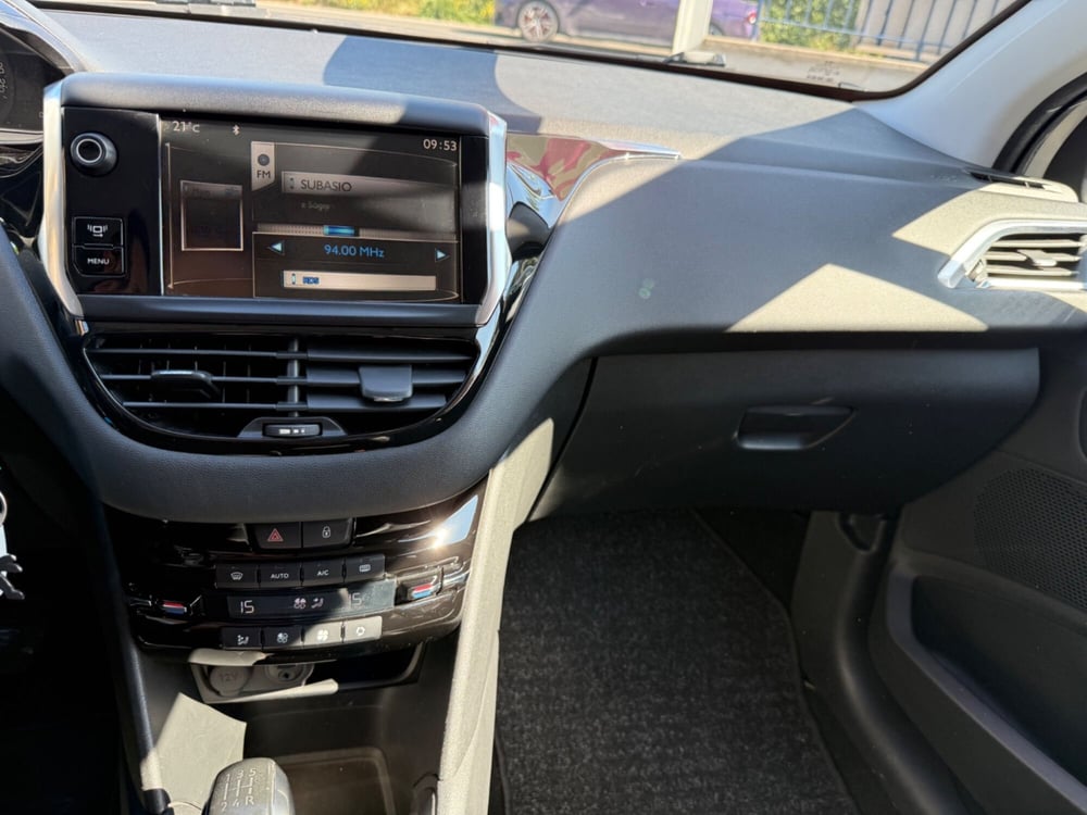 Peugeot 208 usata a Roma (16)
