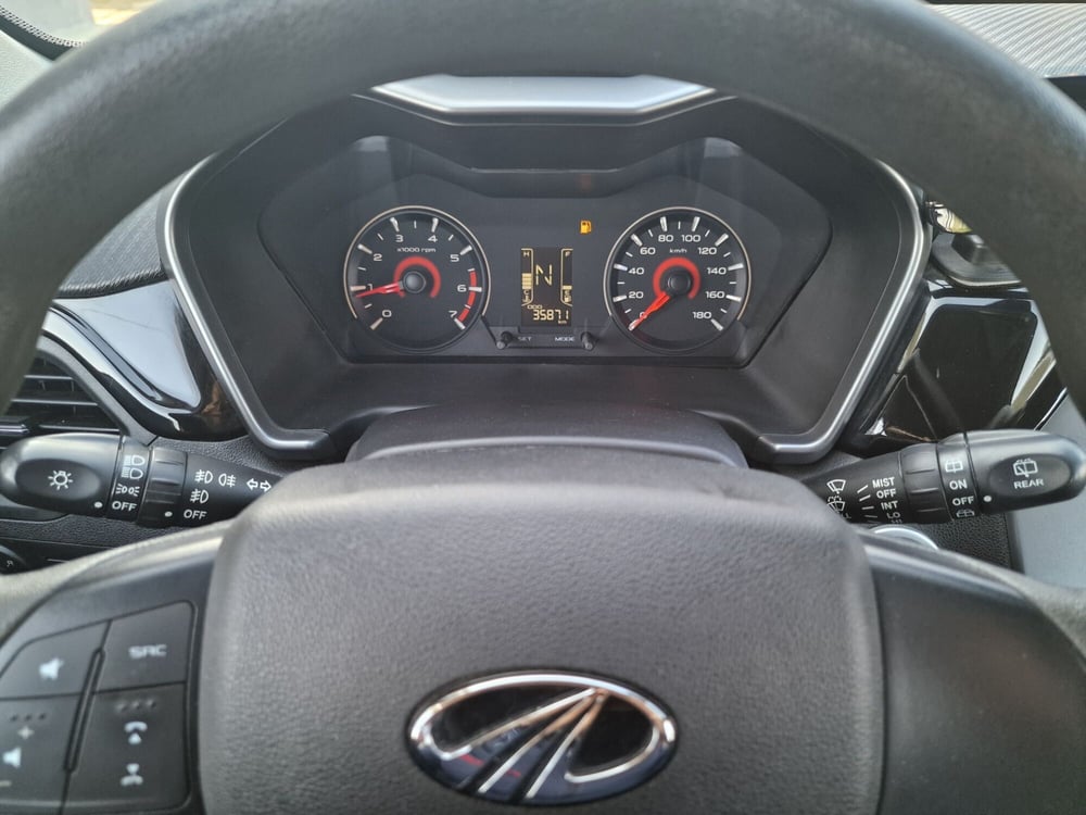 Mahindra KUV100 usata a Torino (12)