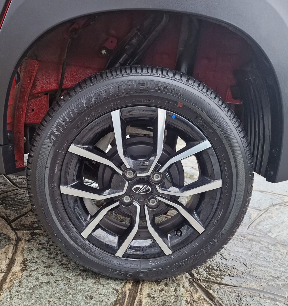 Mahindra KUV100 usata a Torino (15)