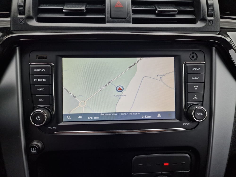Mahindra KUV100 usata a Torino (20)