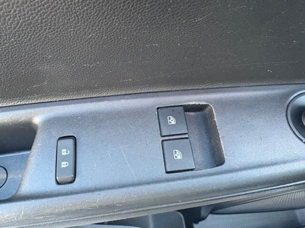 Opel Karl usata a Varese (10)