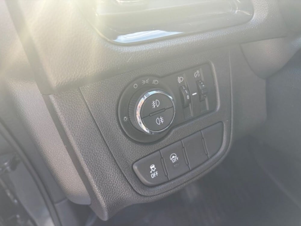 Opel Karl usata a Varese (9)