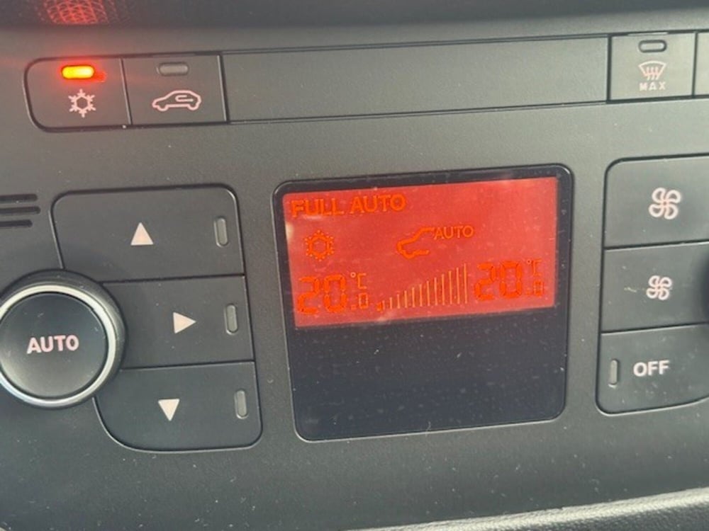 Fiat Punto usata a Varese (13)