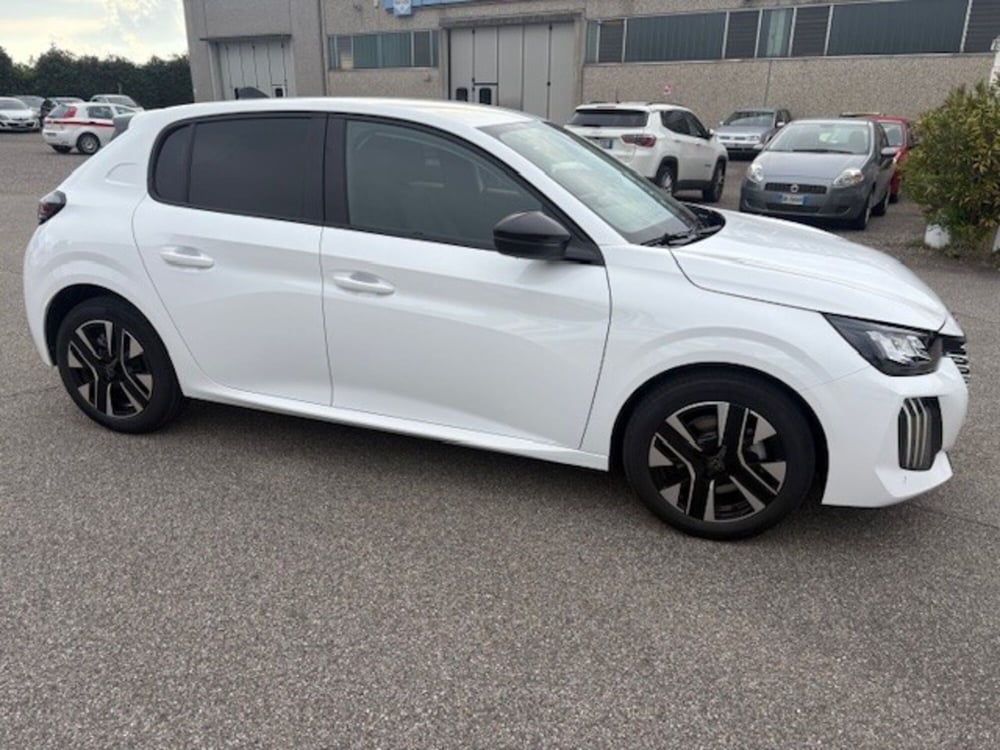 Peugeot 208 nuova a Varese (2)