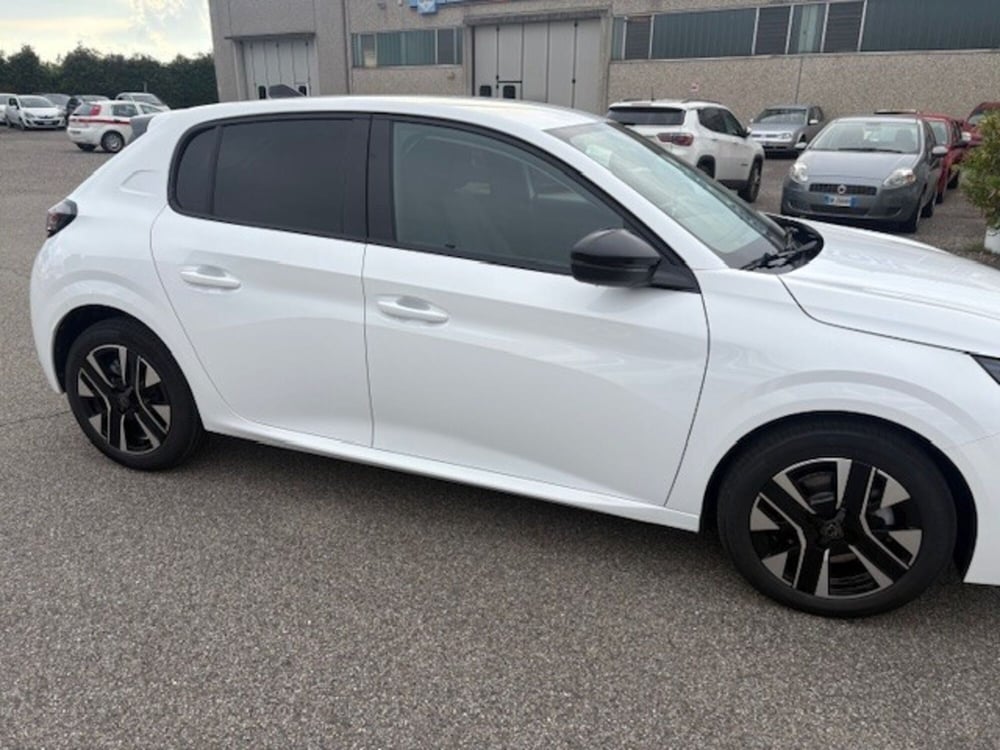 Peugeot 208 nuova a Varese (6)