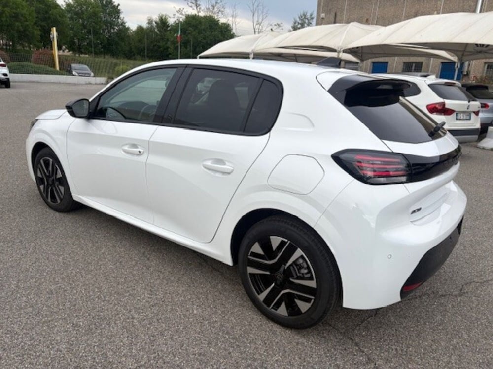 Peugeot 208 nuova a Varese (8)