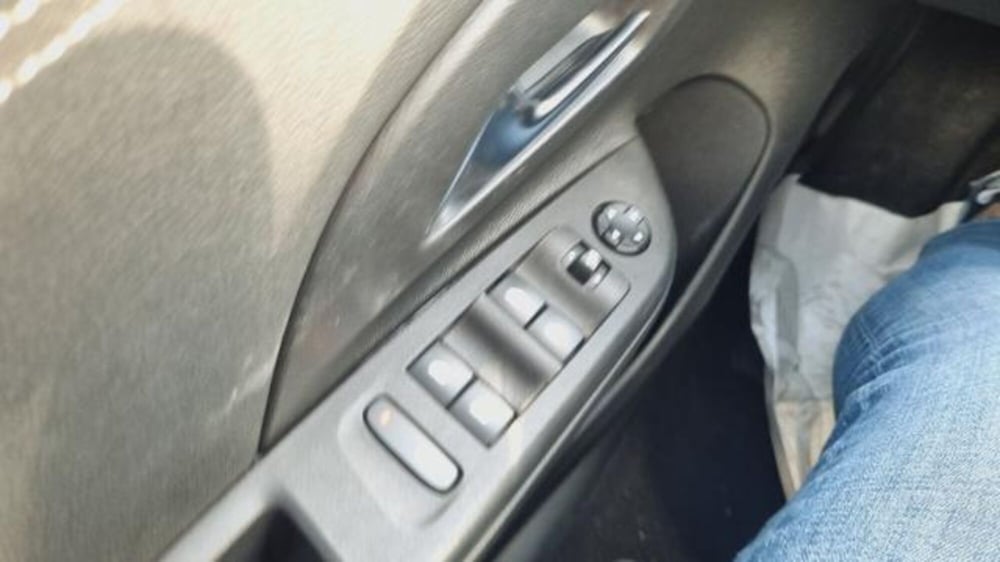 Opel Corsa usata a Savona (10)