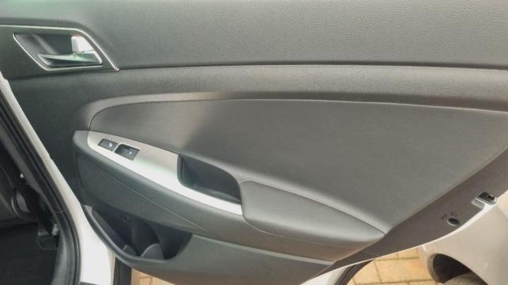 Hyundai Tucson usata a Savona (8)