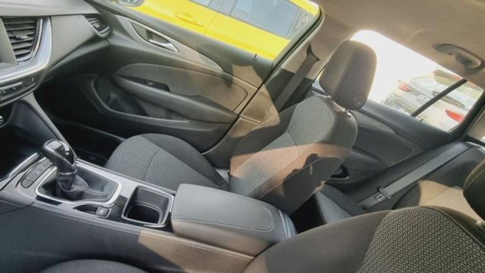 Opel Insignia Station Wagon usata a Savona (7)