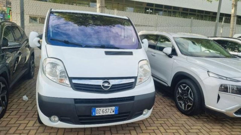 Opel Vivaro Furgone usata a Savona